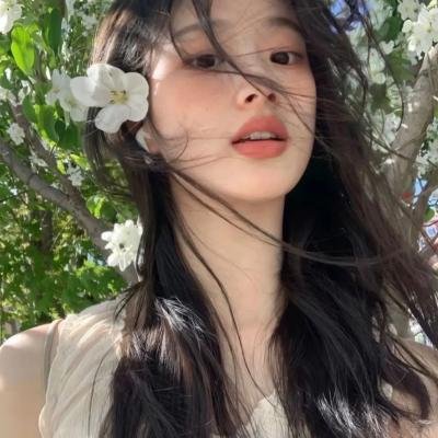 彩色中的黑白